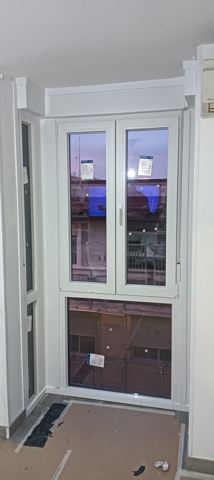 MIRADOR BICOLOR BLANCO INTERIOR - VERDE EXTERIOR